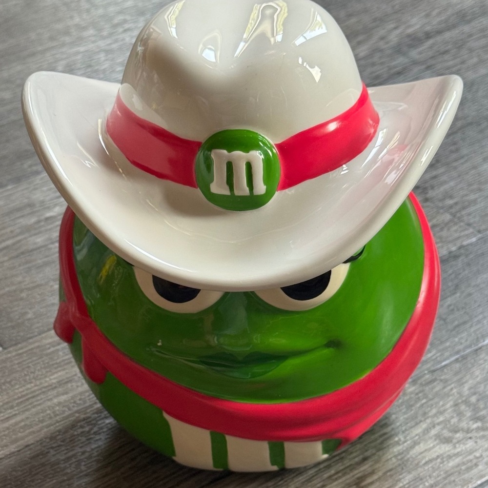 M&M's Candy Jar Green Character Cowboy Hat Ceramic Green White Pink Galerie